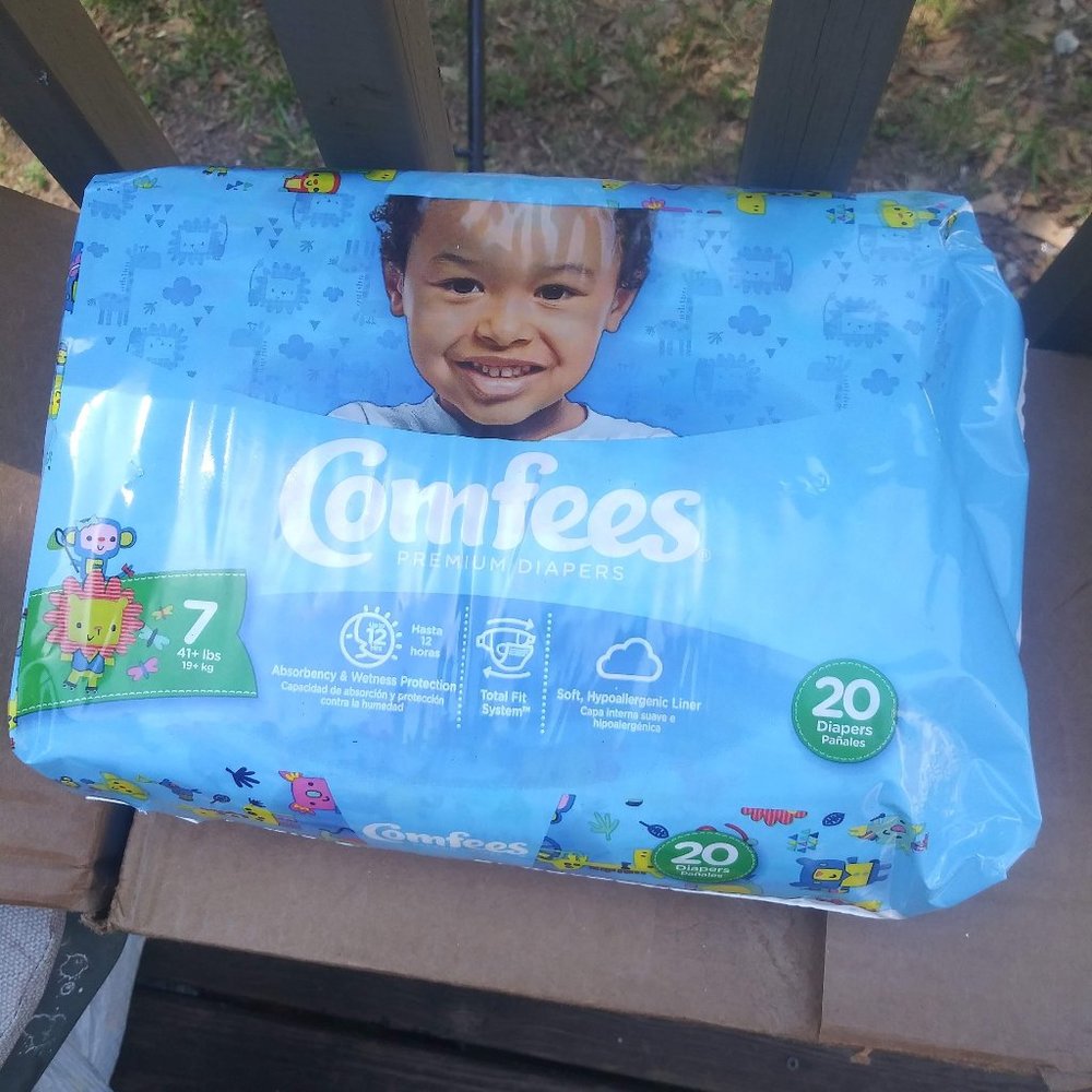 Size 7 comfees diapers